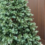 verde cu varfuri argintii